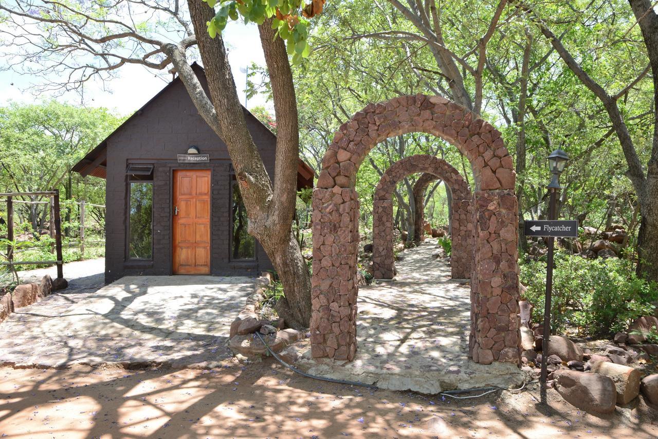 Birdsong Cottages Модимоле Екстериор снимка