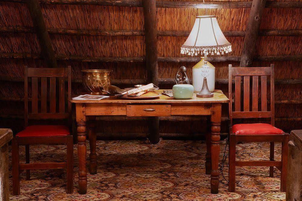 Birdsong Cottages Модимоле Екстериор снимка